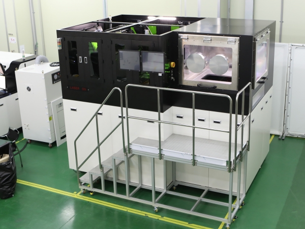 한국기계연구원 금속3D프린팅융합연구단 이창우 단장 연구팀이 개발한 PBF 장비. (사진=한국기계연구원)