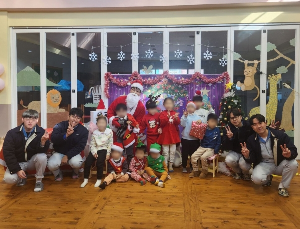 세아베스틸이 크리스마스를 맞아 산타데이 행사를 진행하고 있다. (사진=세아베스틸)