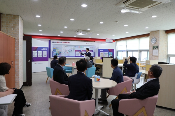 경남 중소기업 위기지원센터 개소식. (사진=경남TP)