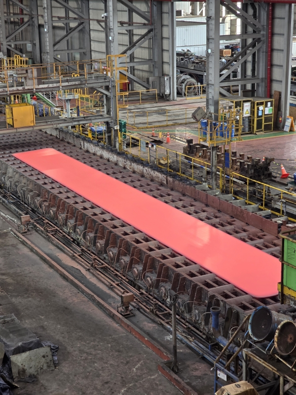 사진은 동국제강 당진공장 후판라인. /동국제강그룹