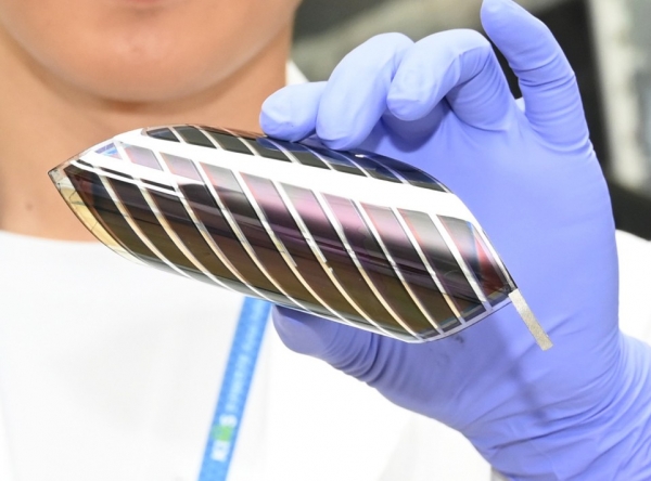 고습도 환경에서도 안정적인 고효율·고내구성 페로브스카이트 태양전지. (출처=재료연구원)