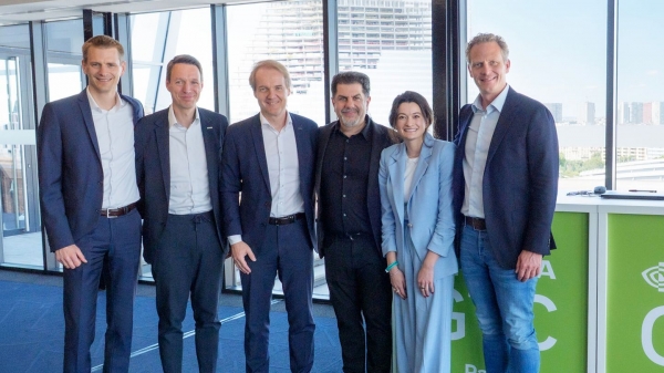 셰플러-엔비디아 기술 파트너십 체결 기념촬영. (사진=셰플러코리아)