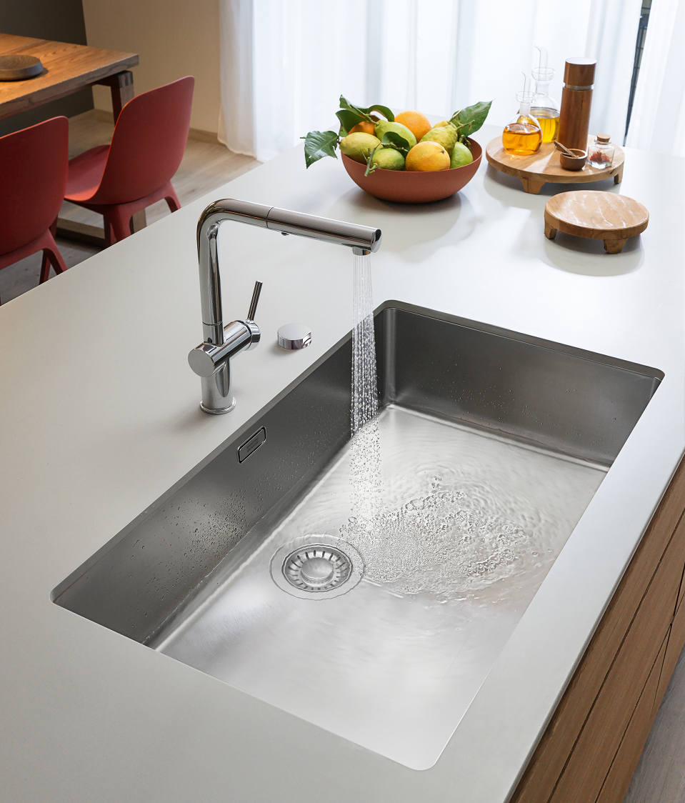 프랑케의 프리미엄 스테인리스 싱크 제품2