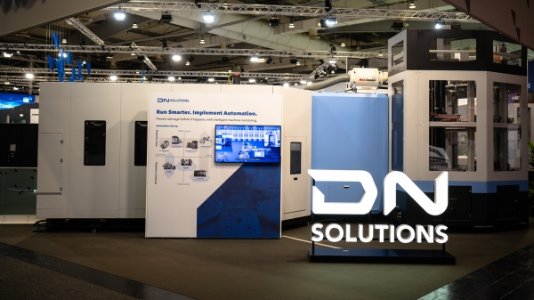 DN솔루션즈의 EMO 2025 전시 부스 전경. (사진=DN솔루션즈)