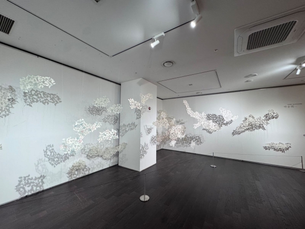 박송희 작가의 이해관계 순환. /철강금속신문