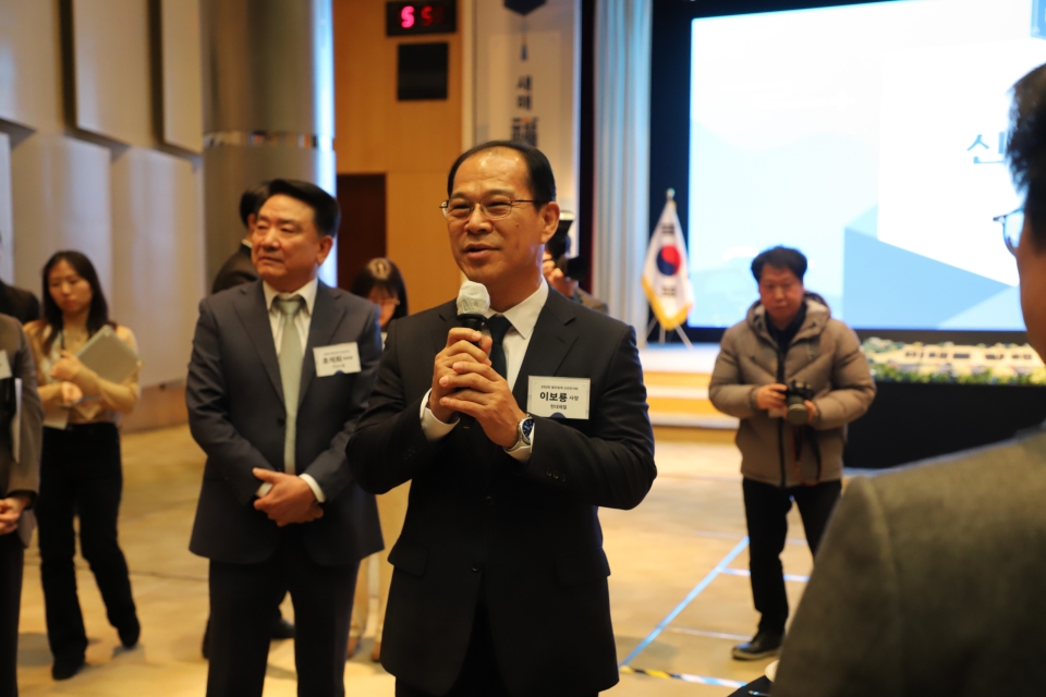 한국철강협회 부회장 겸 현대제철 대표이사인 이보룡 현대제철 사장