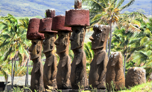 ▲ 사진작가 라상호가 촬영한 칠레 이스터섬 모아이석상